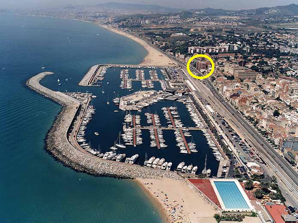 Lydia'S Port Nautic & Beach El El Masnou Extérieur photo
